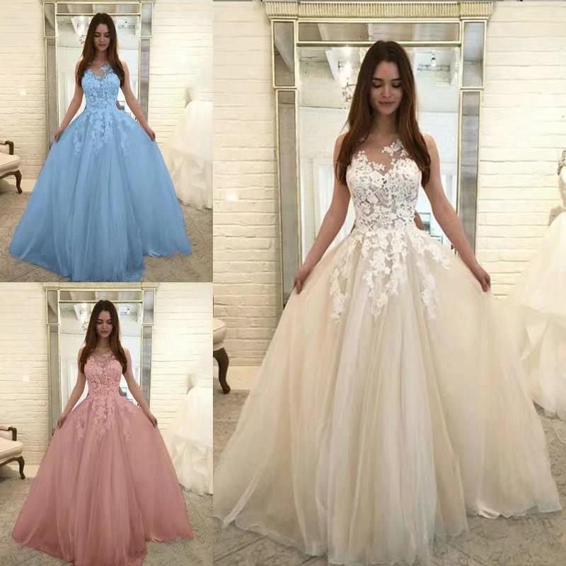 Sleeveless Floral Lace Wedding Dress - Romantic Bridal Gown with Flower Appliqués MANDOTOS
