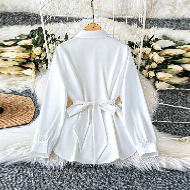 Women's Elegant Lapel Button-Down Top With Adjustable Metal Waist Belt Solid Color Loose Fit Blouse For Casual & Office Wear MANDOTOS