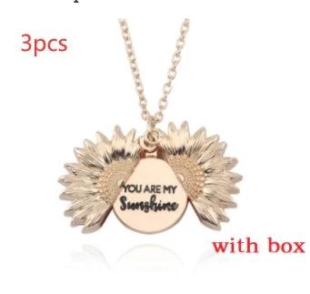 Sunflower Double Lettering Necklace MANDOTOS