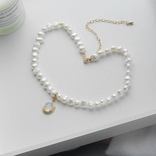 "Round Medal Pearl Necklace Irregular Pearl - MANDOTOS"