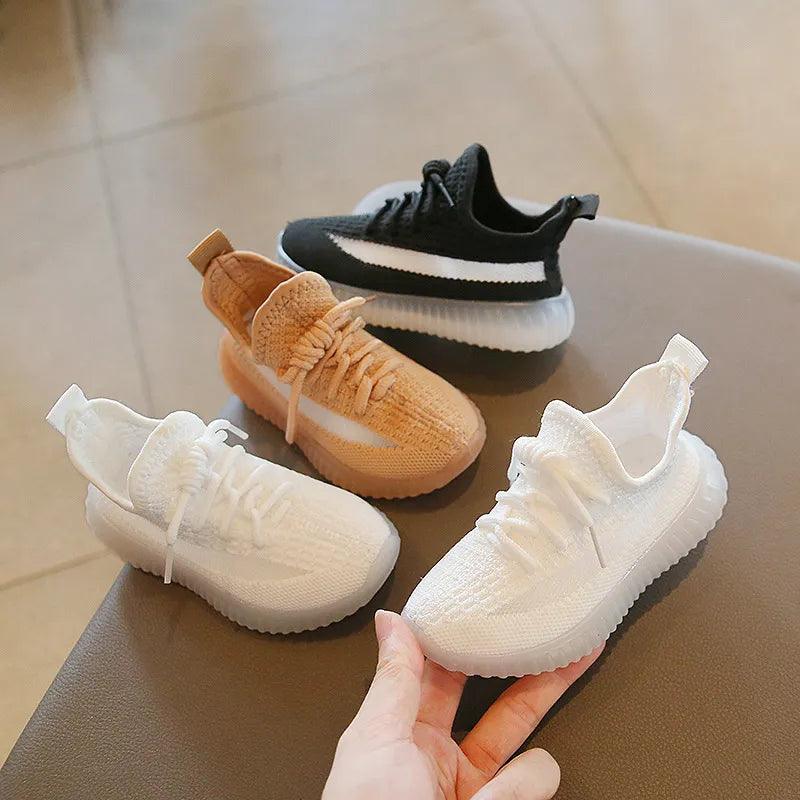 "Children's Sports Shoes Boys Coconut Shoes - MANDOTOS"