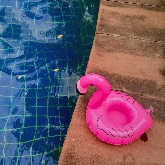 Flamingo Fun Pool Party Cup Holders - Stay Cool & Celebrate in Style! - MANDOTOS