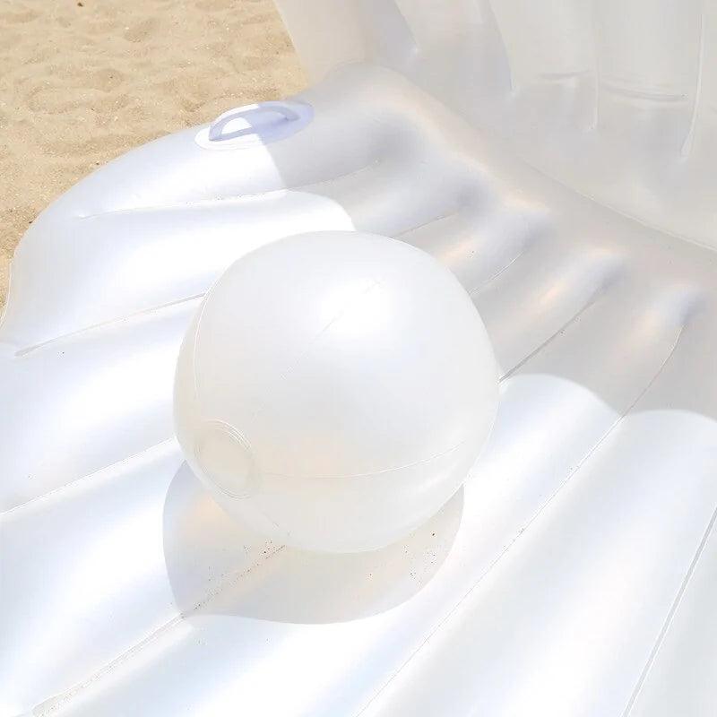 Majestic Shell Water Lounge - MANDOTOS