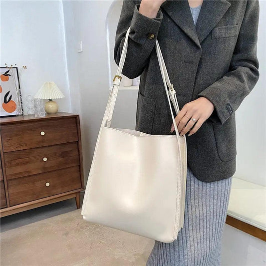 Olives Vegan Leather Tote - MANDOTOS