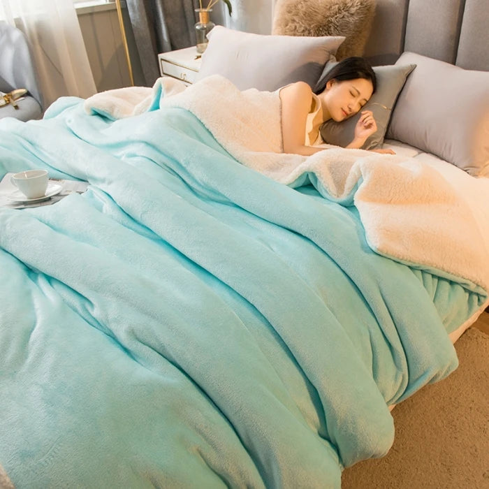 Cozy Luxe Wool Throw Blanket - Dual-Sided Warmth for Winter - MANDOTOS