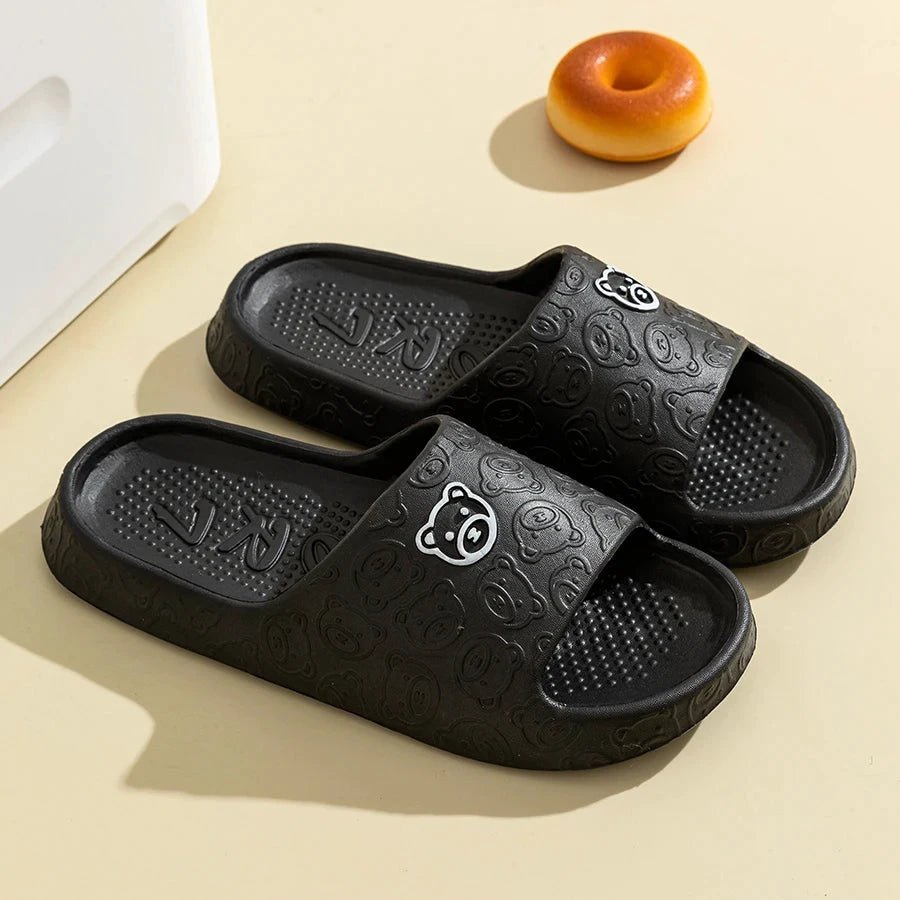 Summer Fashion Men's Slippers Printting Little Bear Sandals Indoor Bathroom Non-slip Soft Women Dormitory Casual Shoes Couple MANDOTOS