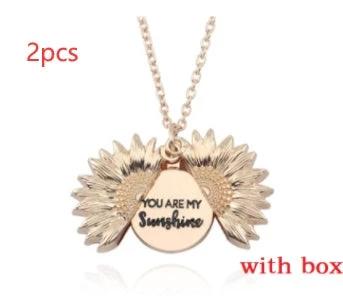 Sunflower Double Lettering Necklace MANDOTOS
