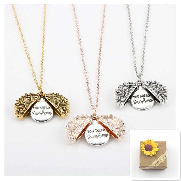 Sunflower Double Lettering Necklace MANDOTOS