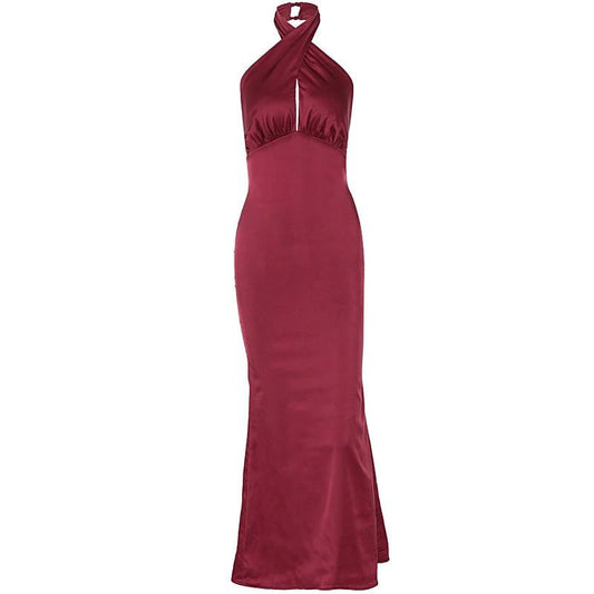 Mandotos summer fashion elegant backless sleeveless dress displayed, lightweight and stylish for warm weather occasions.