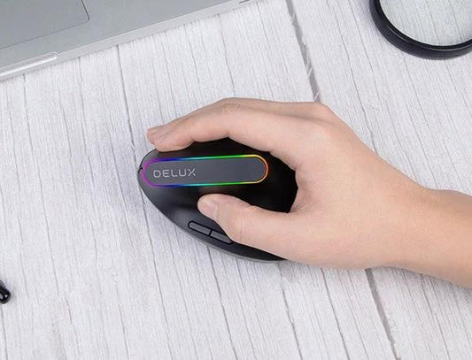 Mandotos wireless mouse with ergonomic design and scroll wheel, black color, on a clean desk surface.