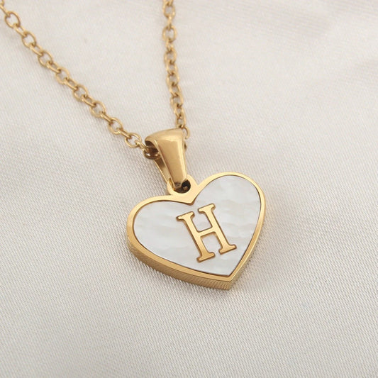 26 Letter Heart-shaped Necklace White Shell Love Clavicle Chain Fashion Personalized Necklace For Women Jewelry Valentine's Day - MANDOTOS