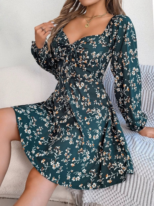 Mandotos floral print lantern sleeve dress in red with tie square neck and A-line long sleeves, stylish and elegant for women.