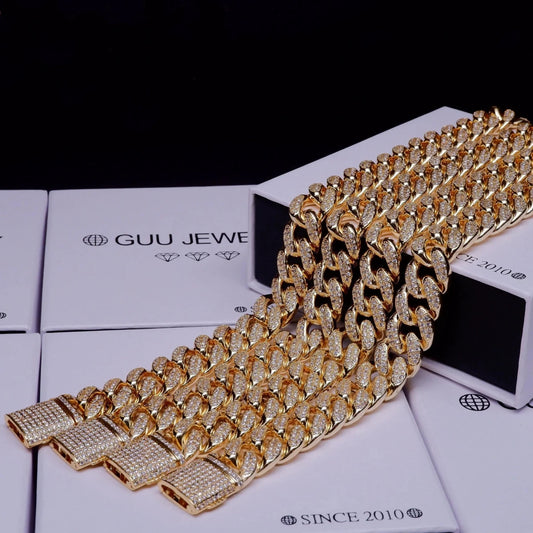Gold Shine Iced Cuban Chain - MANDOTOS