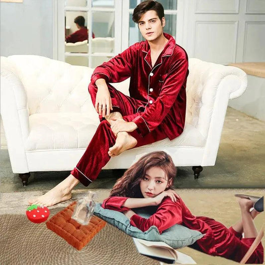 "Gold velvet pajamas - MANDOTOS"
