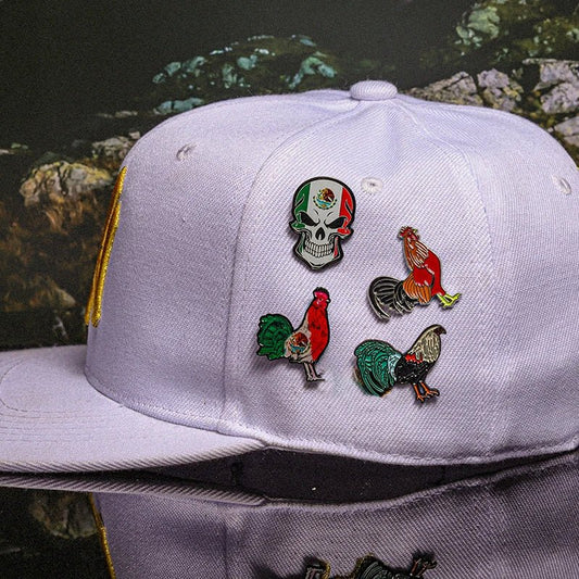 Mexico flag hat pin by MANDOTOS INTERNATIONAL, featuring a retro enamel metal badge decorative for baseball caps and jewelry.