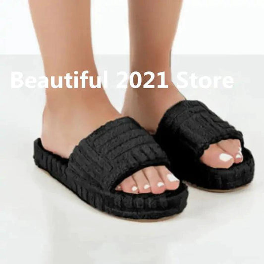 Ladies' Plush Slip-On Slippers - MANDOTOS