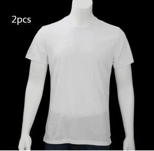 Mandotos quick-drying waterproof anti-fouling couple half-sleeve T-shirt showing lightweight, breathable fabric and stylish design