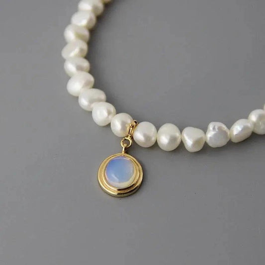 Round Medal Pearl Necklace Irregular Pearl - MANDOTOS