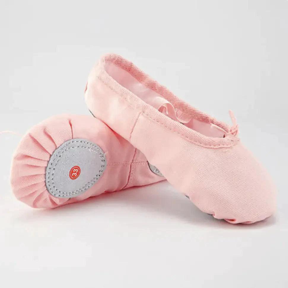 Mandotos men's soft sole ballet shoes for exercise, ethnic dance, featuring a cat claw design and flexible footwear.