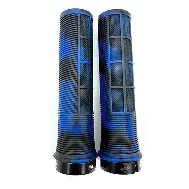 Mandotos TPR cyclist grips with textured rubber surface for comfortable, secure hand grip on bike handlebars.