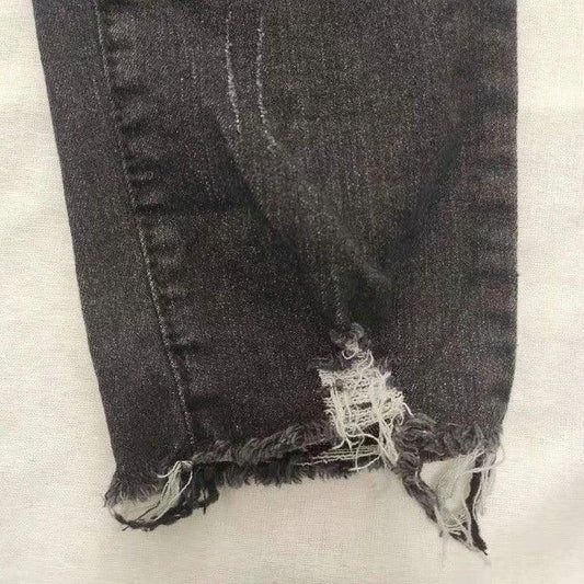 Mandotos brushed denim cargo pants for women, featuring a stretchy, stylish, and versatile fit with functional side pockets.