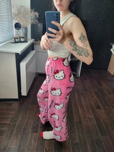 Mandotos Y2K Hello Kitty pajama pants for women featuring cartoon Sanrio anime design, cozy leisure sleepwear trousers.