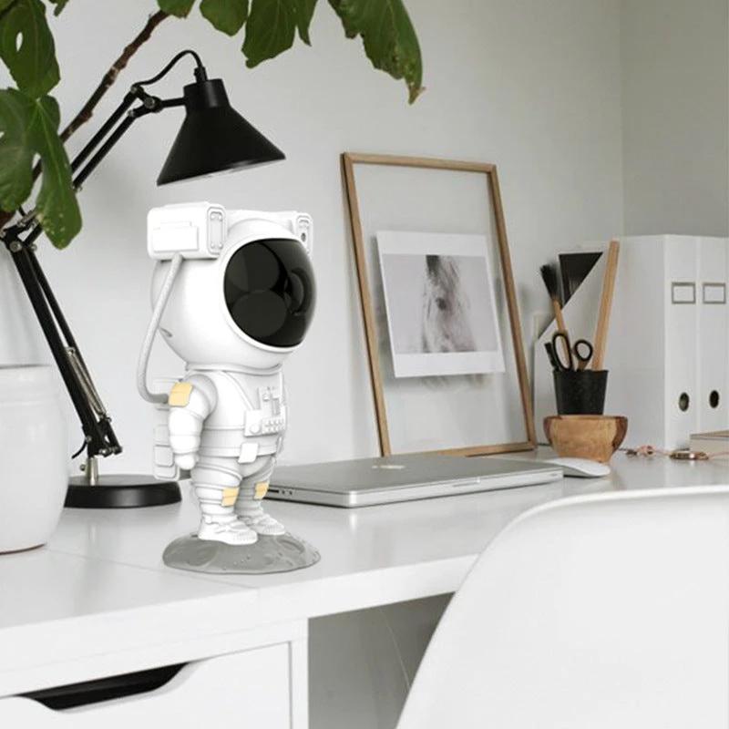 Creative Astronaut Galaxy Starry Sky Projector Nightlight USB Atmospher Bedroom Table Lamp MANDOTOS
