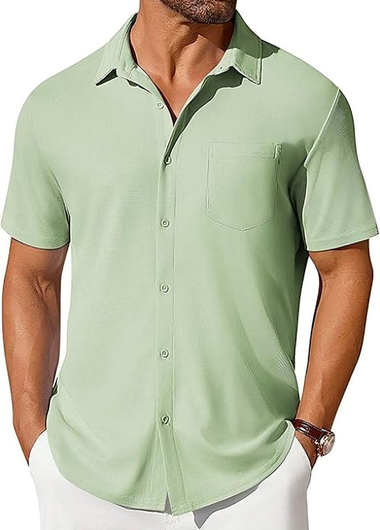 Men's short-sleeve wrinkle-resistant button-up shirt in light green with chest pocket