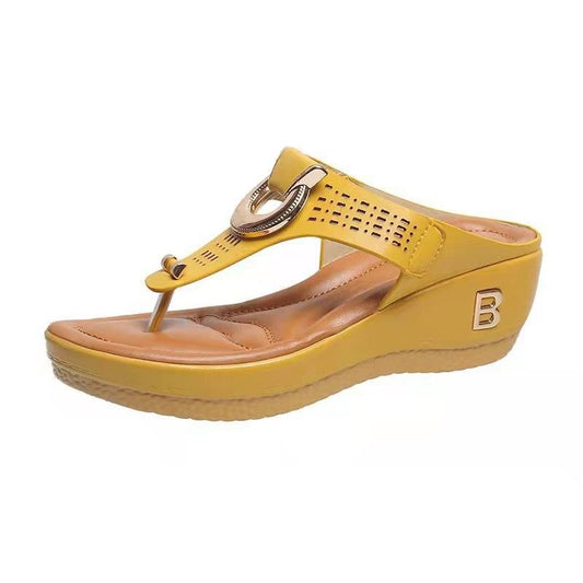 Chic Beach Thong Wedge Heel Sandals - MANDOTOS