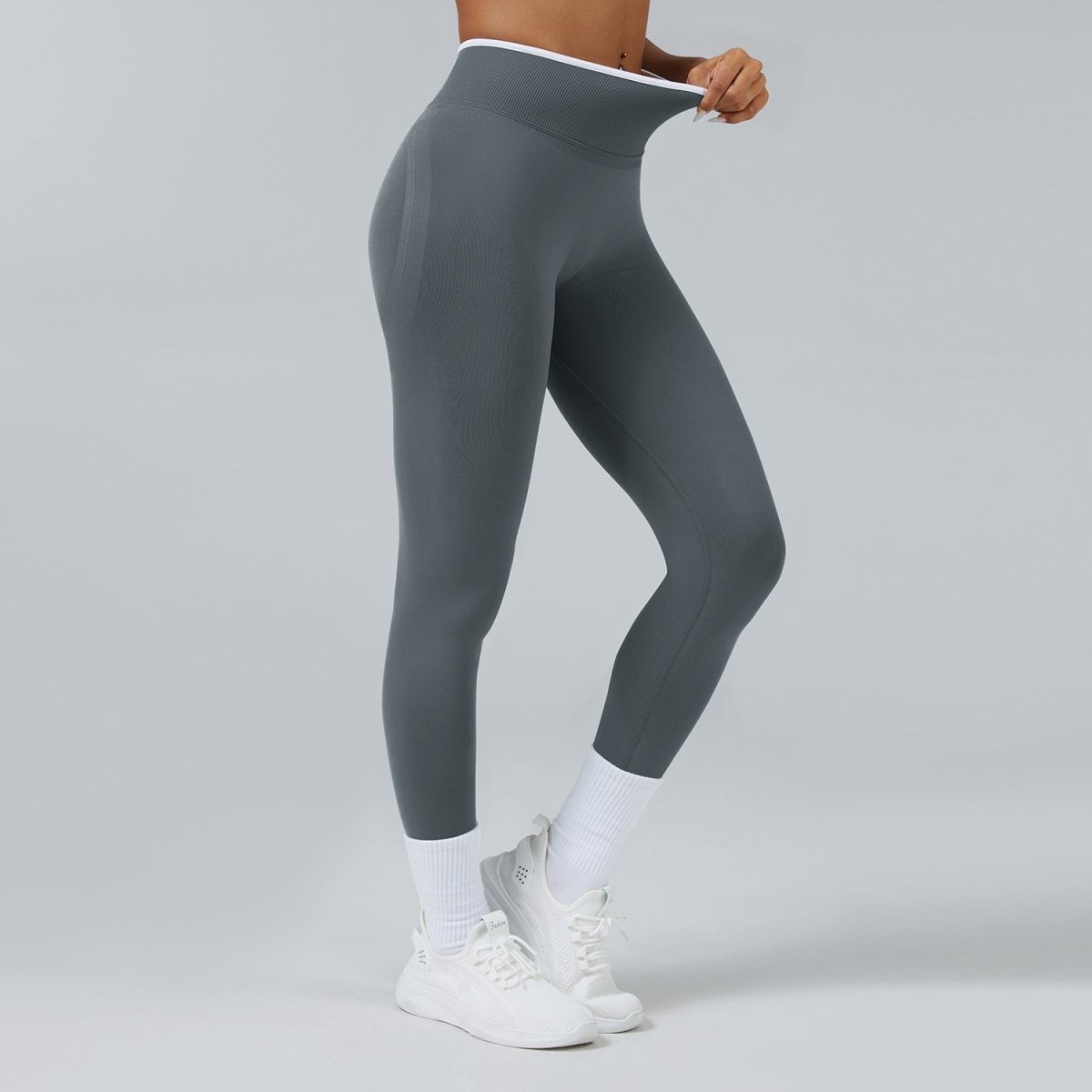 Seamless knitted high-waist sports yoga pants in dark gray by Ancient Energy