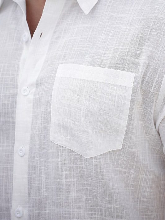 Mens white cotton short-sleeve shirt with front chest pocket