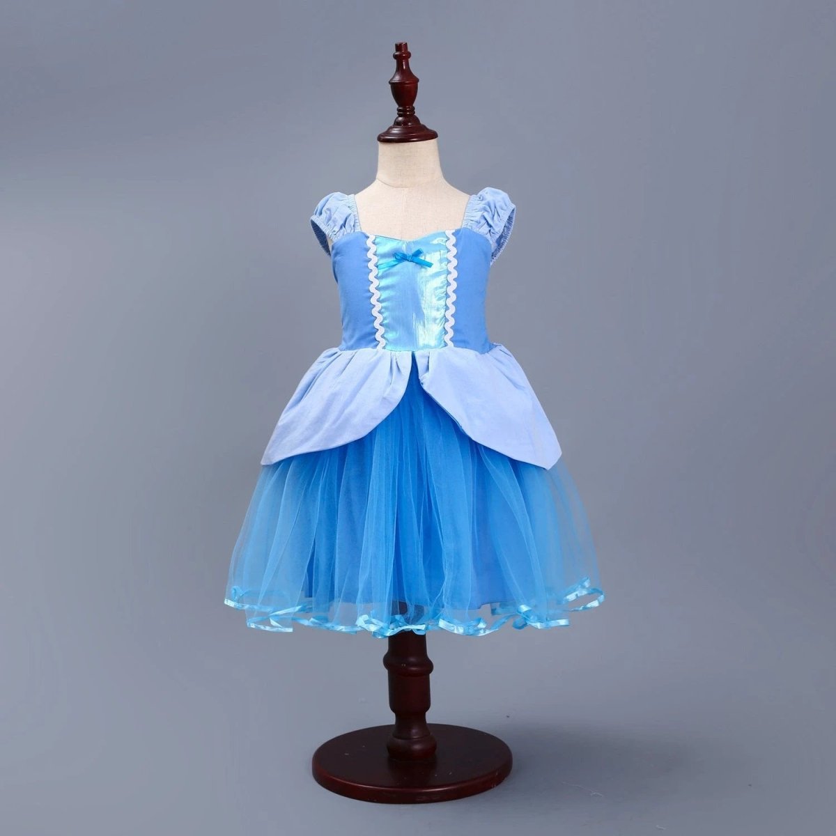 Girls' dresses - MANDOTOS INTERNATIONAL0