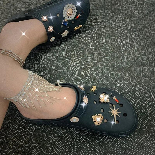 "Women Slippers Shoes Clogs - MANDOTOS"