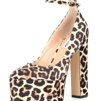 Steve Madden Skyrise Women's Leopard Pump 7.5 - MANDOTOS INTERNATIONAL