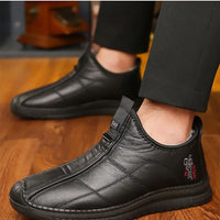 Winter men's boots are warm waterproof non slip thick walking boots, and oversized work shoes for men aged 38-48 platform boots