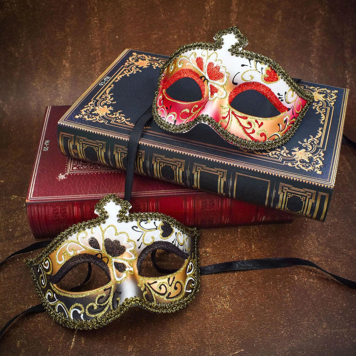 Men s Sparkling Glitter Half Face Mask Creative Portable Costume Party Favor for Masquerade Ball and Halloween