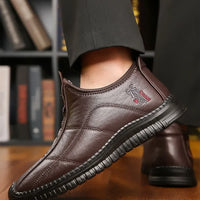 Winter men's boots are warm waterproof non slip thick walking boots, and oversized work shoes for men aged 38-48 platform boots