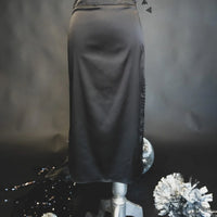 Satin Crown Skirt - Versatile style for every occasion -