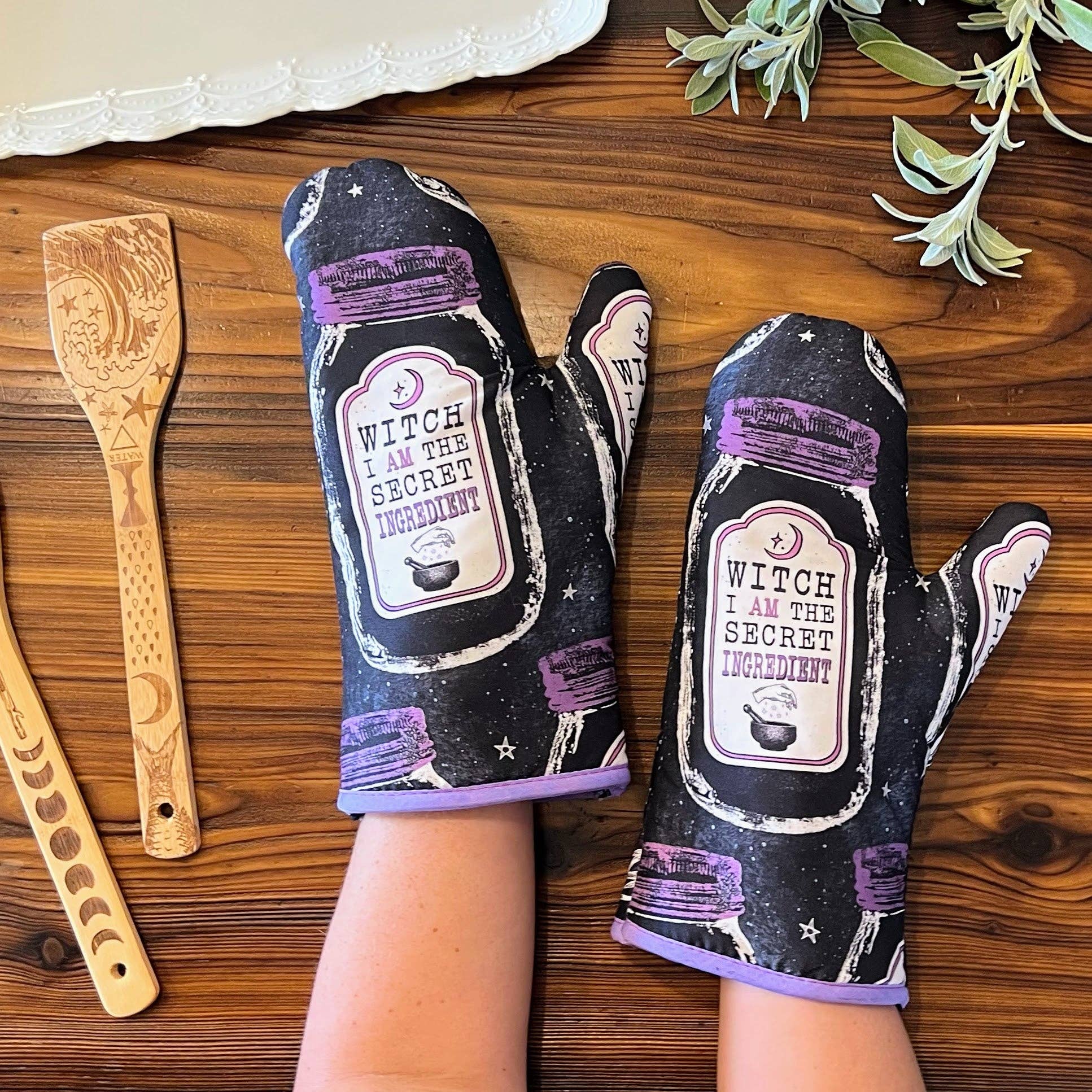 Set of 2 Witch Herbs Oven Mitt | Pot Holders Hanging Oven Gloves Set