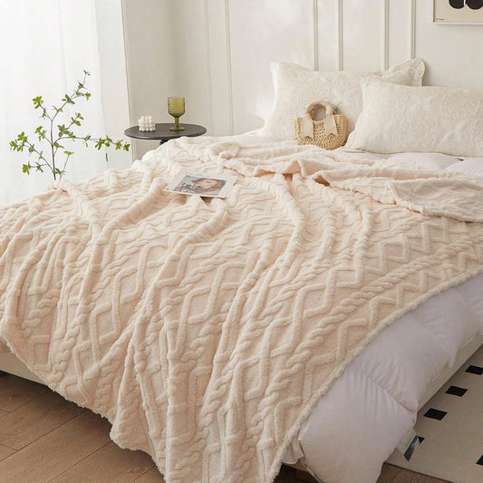Cozy Coral Fleece Blanket - Your Perfect Multi-Purpose Companion - MANDOTOS