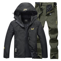 Men's Ancient Energy fishing suit: black jacket with hood and olive green pants, 2-piece set for spring/autumn fishing.