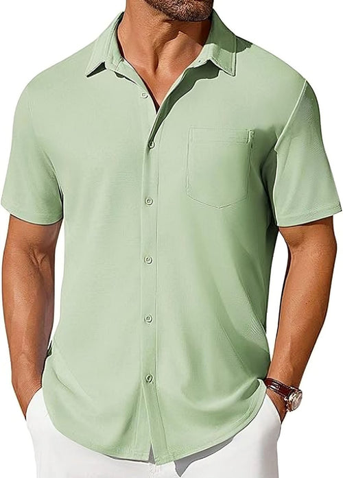 Men's short-sleeve wrinkle-resistant button-up shirt in light green with chest pocket