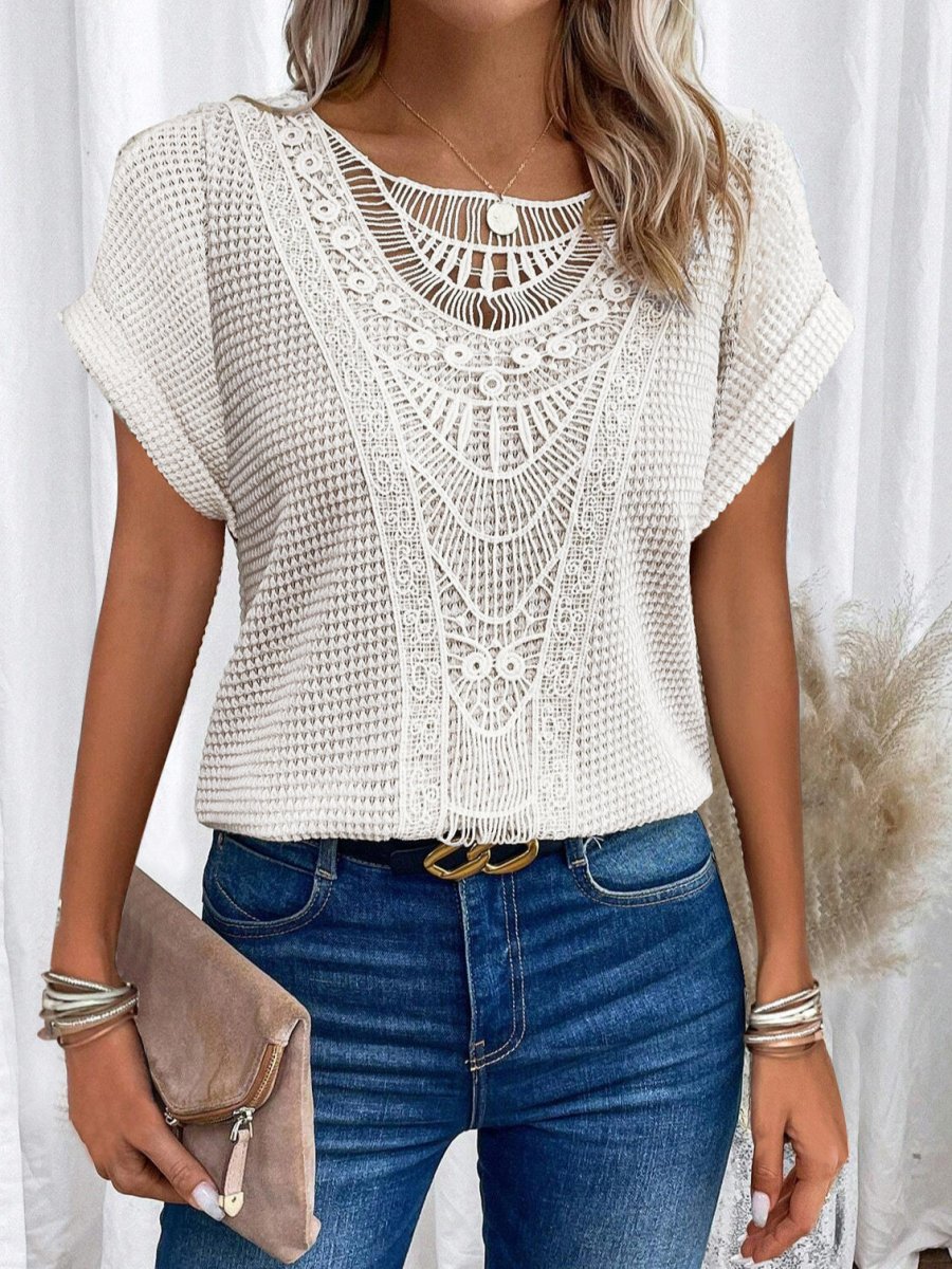 Summer hollow-out short-sleeve T-shirt in ivory crochet with intricate ethnic lace pattern