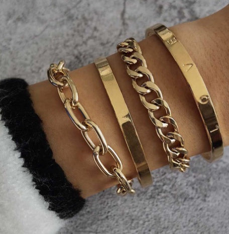 Simple And Smooth C-shaped Hollow Chain Bracelet Set - MANDOTOS