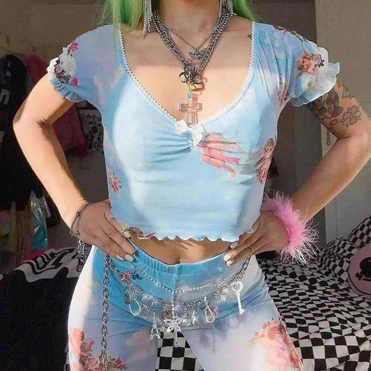 Cherub V-Neck Cropped Tee - MANDOTOS