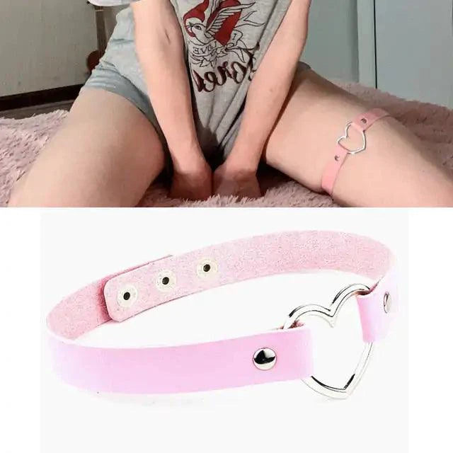 Chic Leather Collar - MANDOTOS