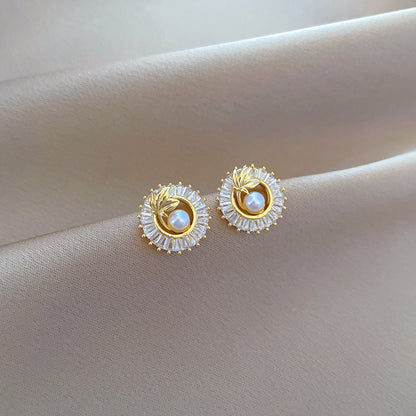 Fashion Jewelry Square Full Diamond Personalized Round Ring Leaves Necklace And Earrings Suite - MANDOTOS