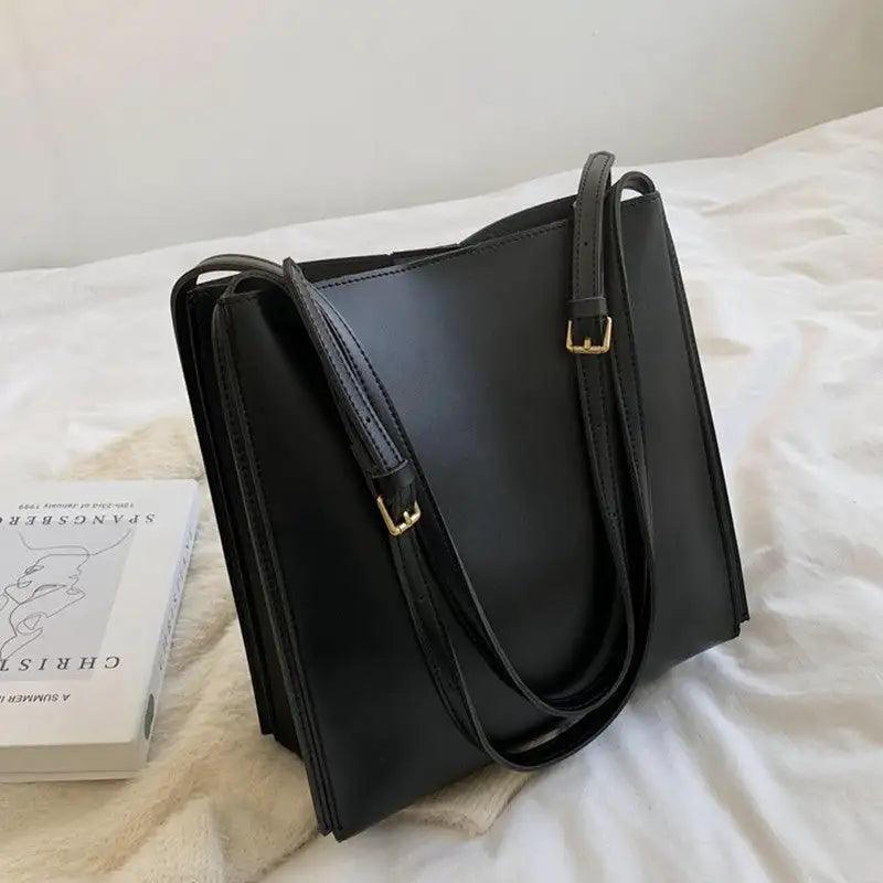 Olives Vegan Leather Tote - MANDOTOS
