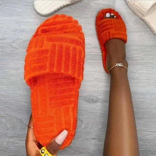 Ladies' Plush Slip-On Slippers - MANDOTOS