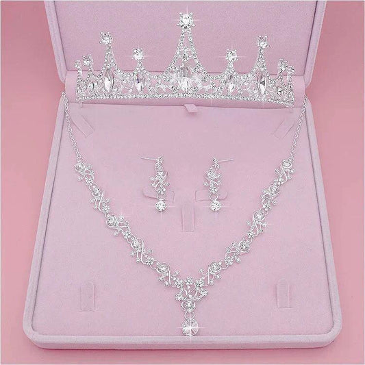 Elegant high-end bridal necklace by MANDOTOS featuring intricate jewelry design for wedding accessories.